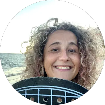 María Expósito